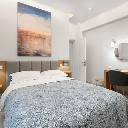 Captain's Seafront Apartment