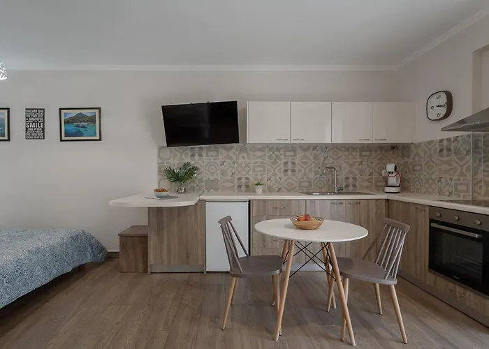 Apartment Captain's Seafront *