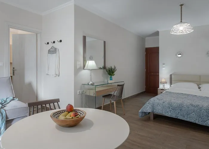 Captain's Seafront * Nydri (Lefkada)