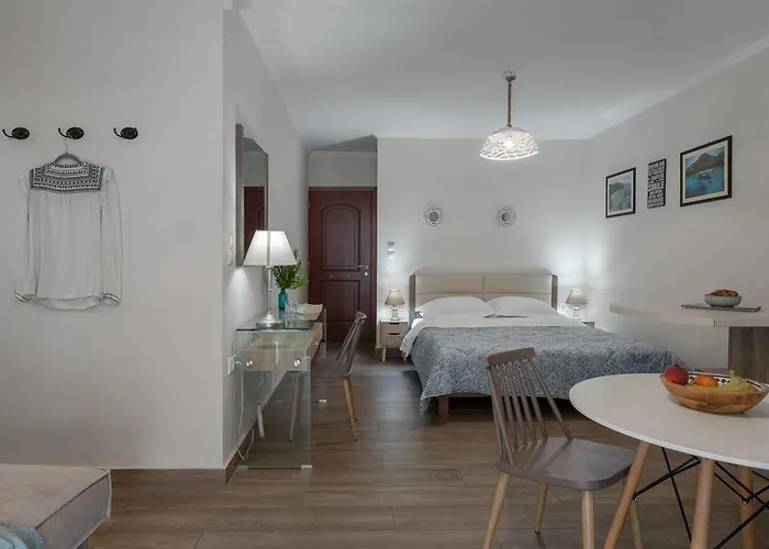 Apartment Captain's Seafront *