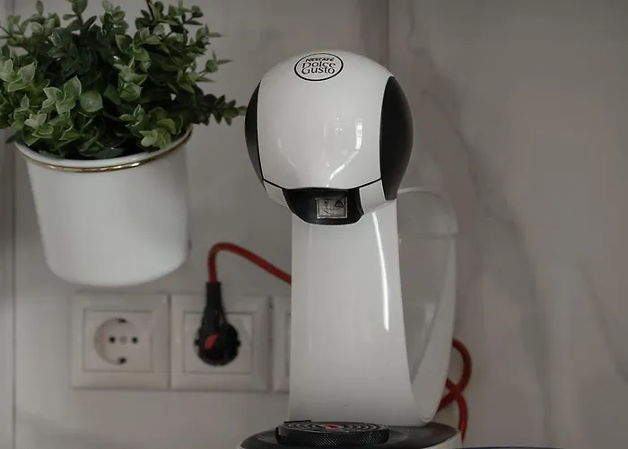 Captain's Seafront Nydri (Lefkada)