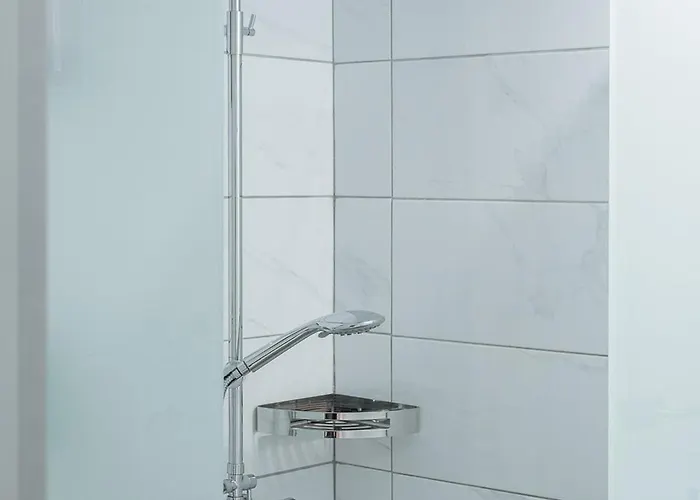 Captain's Seafront Nydri (Lefkada)