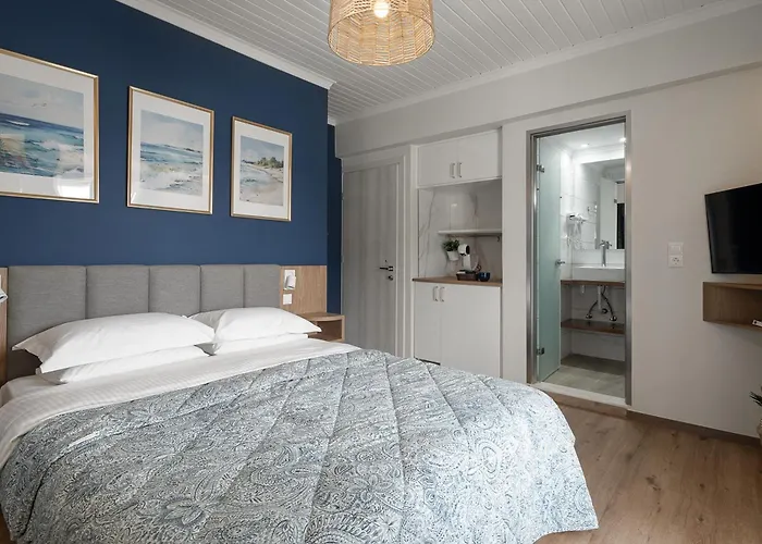 Captain's Seafront *