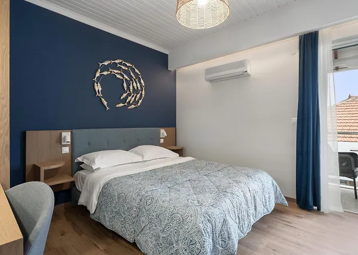 Captain's Seafront Nidhrion