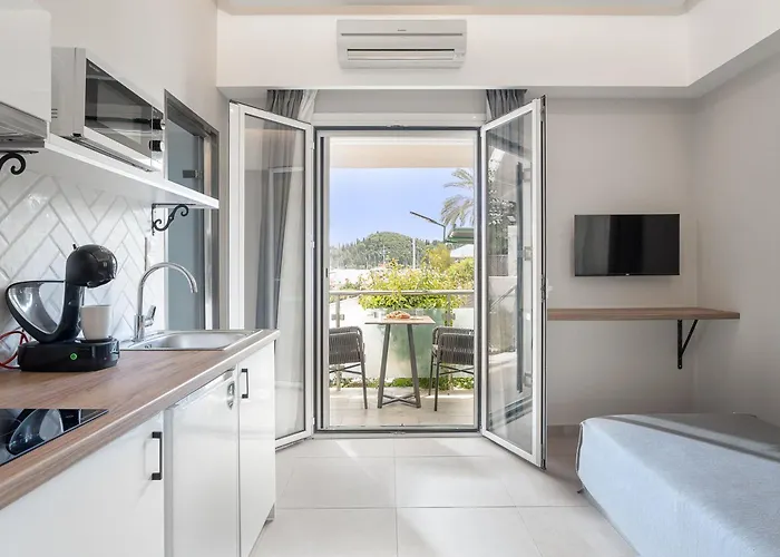 Captain's Seafront * Nydri (Lefkada)