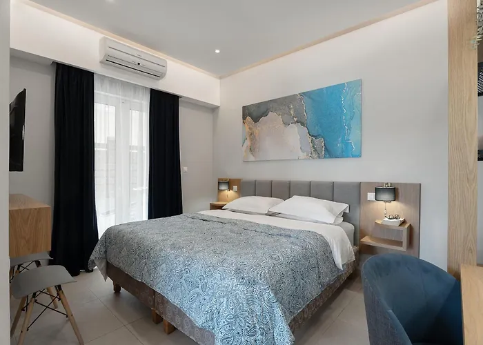 Captain's Seafront *